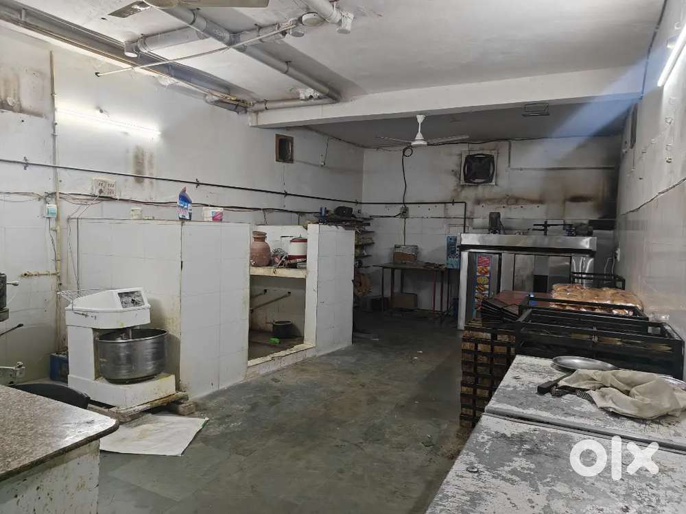 Bakery For Sell and Space for rent near Kursi Road Lko