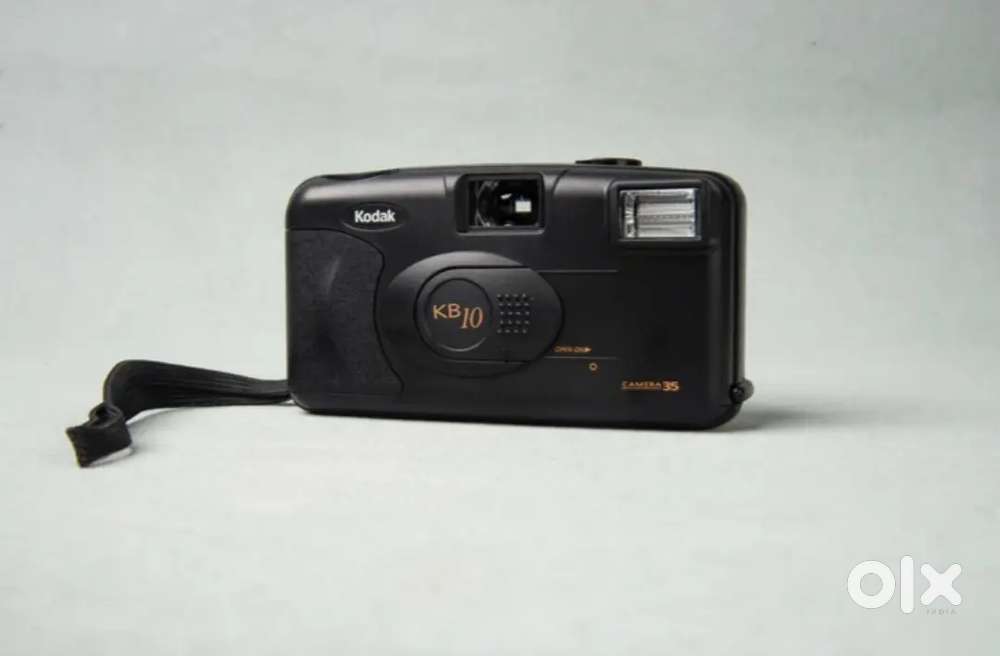 Kodak KB 10  35mm Point and Shoot Film Camera  Fixed Lens
