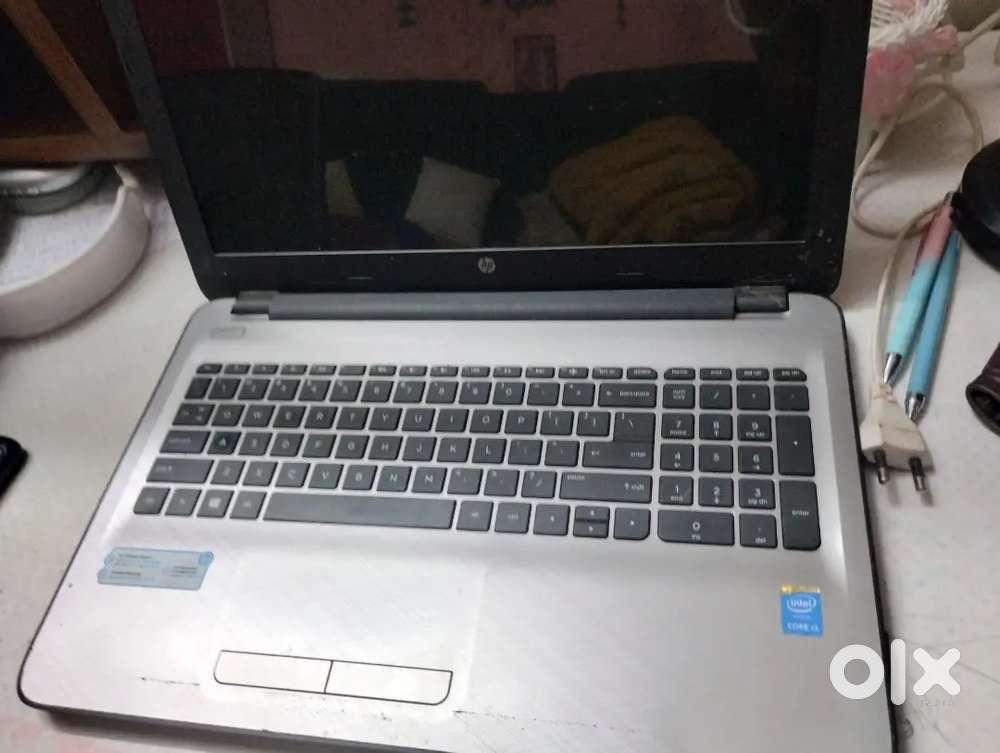 Hp laptop 15.5 inch big screen 1 tb