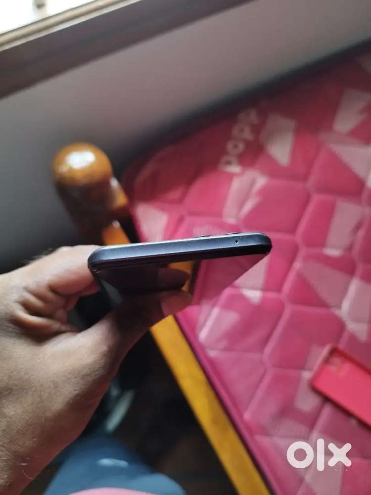 Realme 8Pro,4G,RAM-6GB,INTERNAL-128GB,2YEARS
