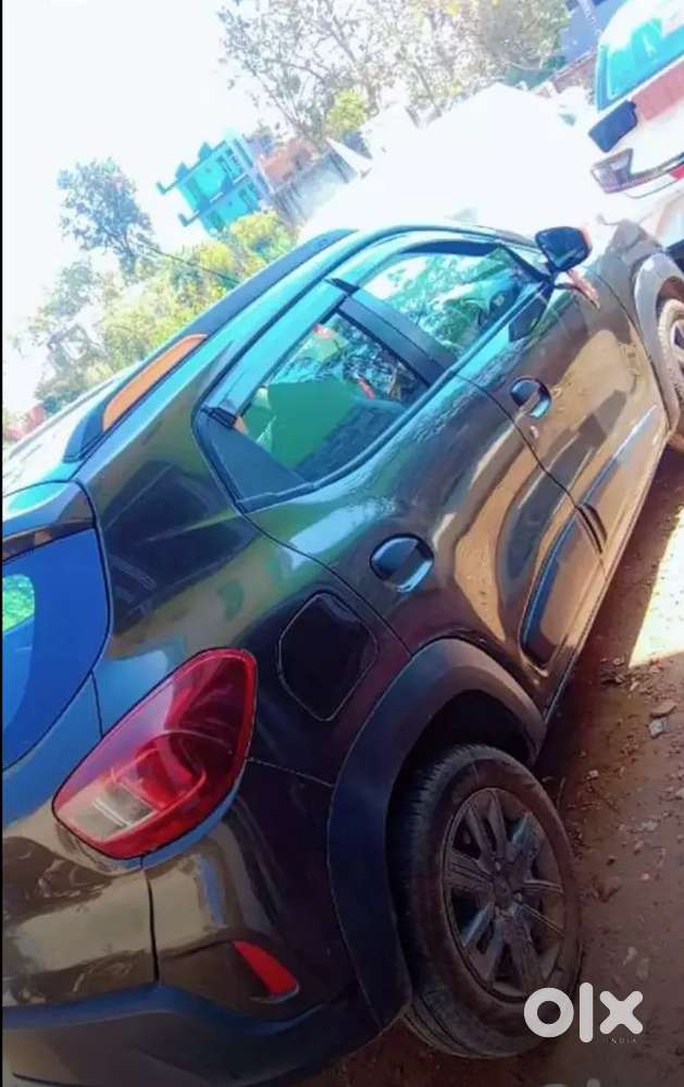 Renault Kwid,2020 Less Driven Awesome Condition 20000km driven