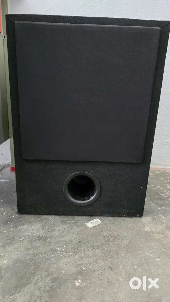 Jbl 12inch sub wooffer price.7000