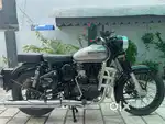 Classic 350 - Mercury Silver
