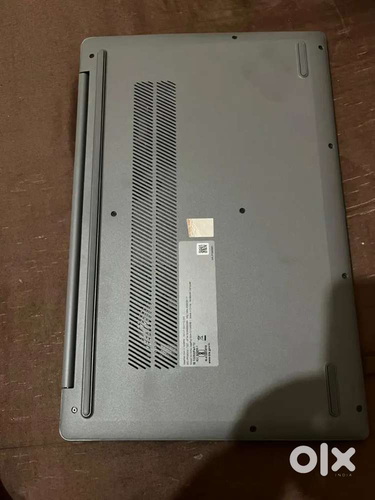LENOVO ideaPad slim 3