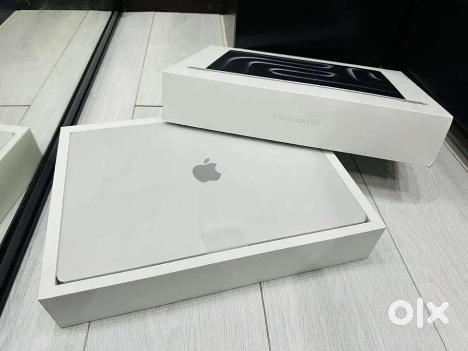 Apple MacBook Pro 2024 model