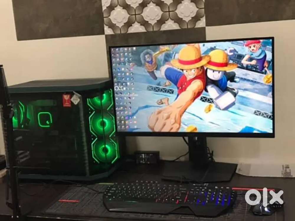 DESKTOP PC WITH MONITOR