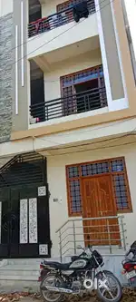 House for rent 4Bhk loc:- shastipuram king colony near romancy hotel