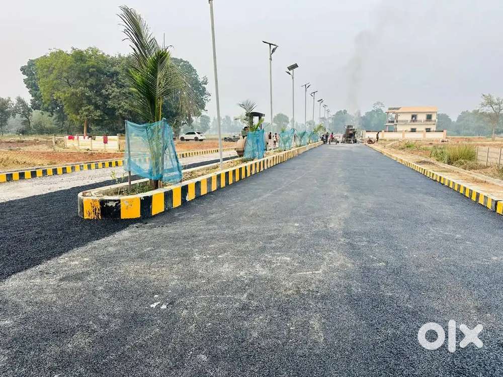 Ahmamau चौराहा सुल्तानपुर हाइवे गोसाईगंज के पास आवासीय प्लॉट