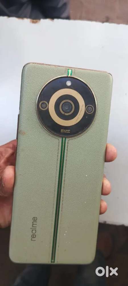 Realme 11 pro 5g    8+8/256