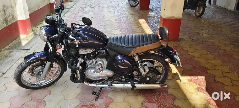 Jawa42 showroom condition