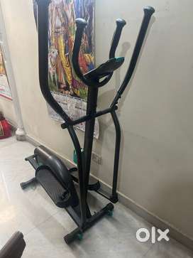 DOMYOS cross trainer