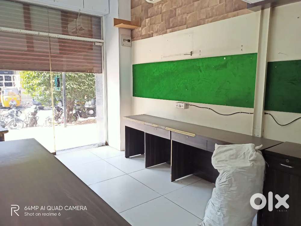 COMMERCIAL FOR RENT (KALYAN WEST)