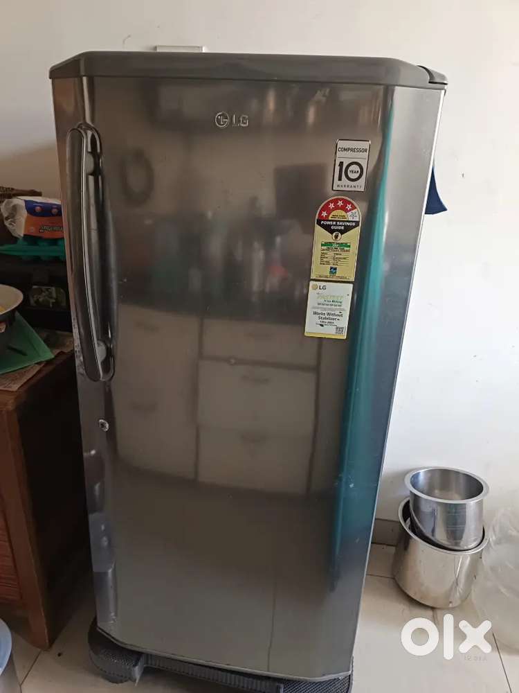 Single door fridge