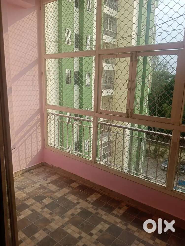 Rent 4BHK Tulip Grand Apartment Pilibhit Road