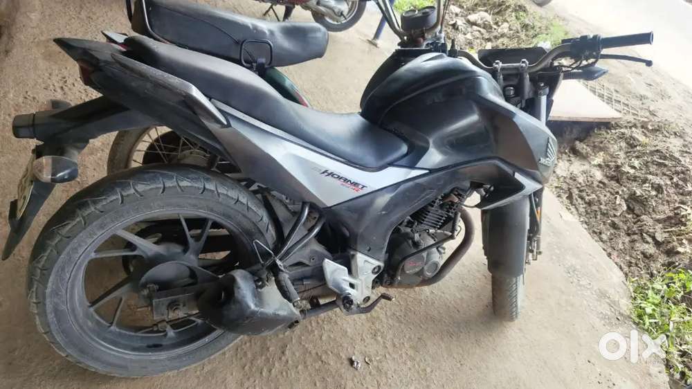 Honda CB Hornet self smooth Engine at