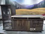 Second hand wooden TV unit : Great condition