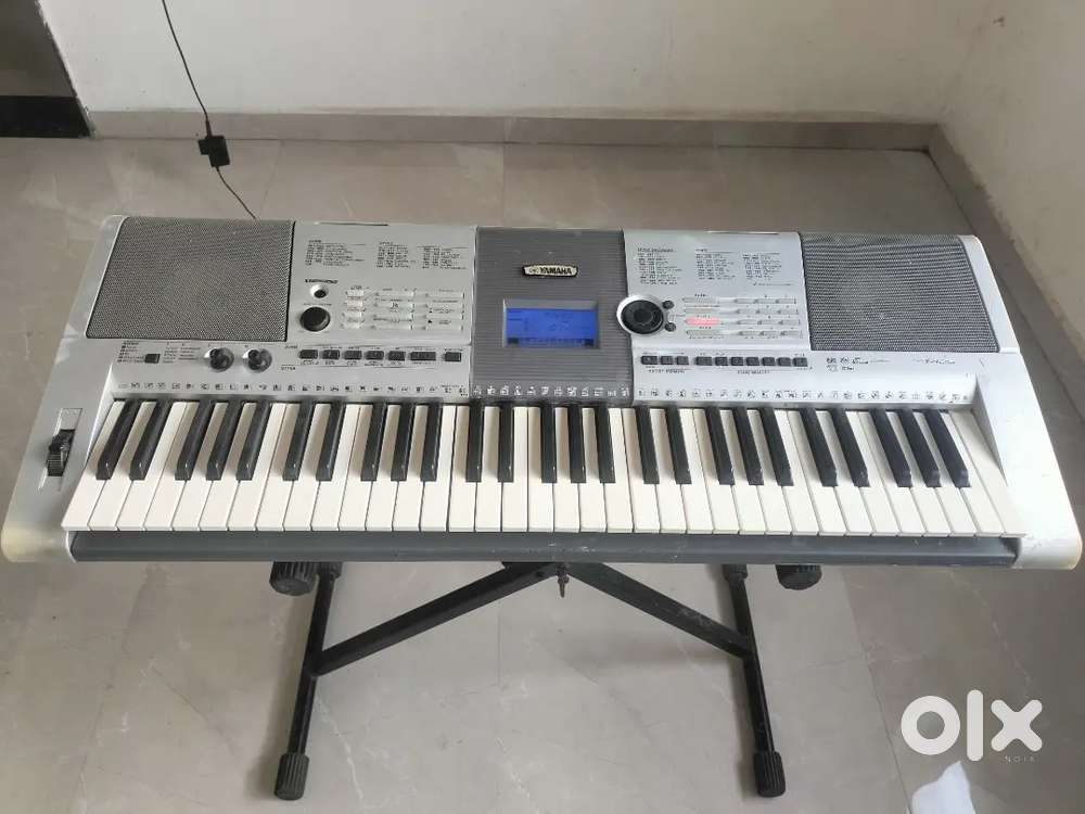 Yamaha  PSR-I425