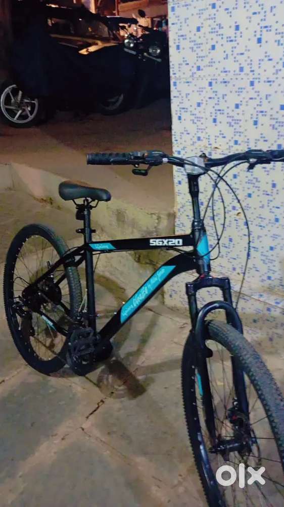 Dualdisc,27.5t(inch)mountaincycle(21 Gear,Black,Blue,front suspension.