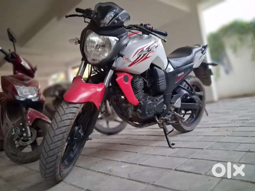 Yamaha FZS Well Maintained,Budget Friendly – Single Owner,
