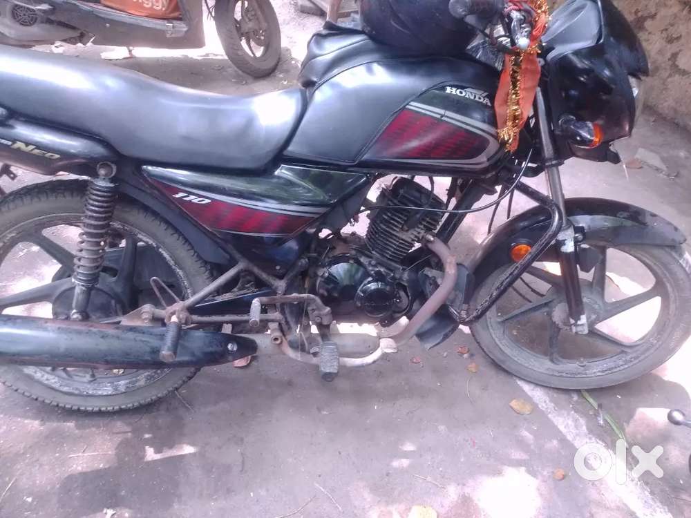 Honda dream Neo single owner..engine rebored 1 n half years back..