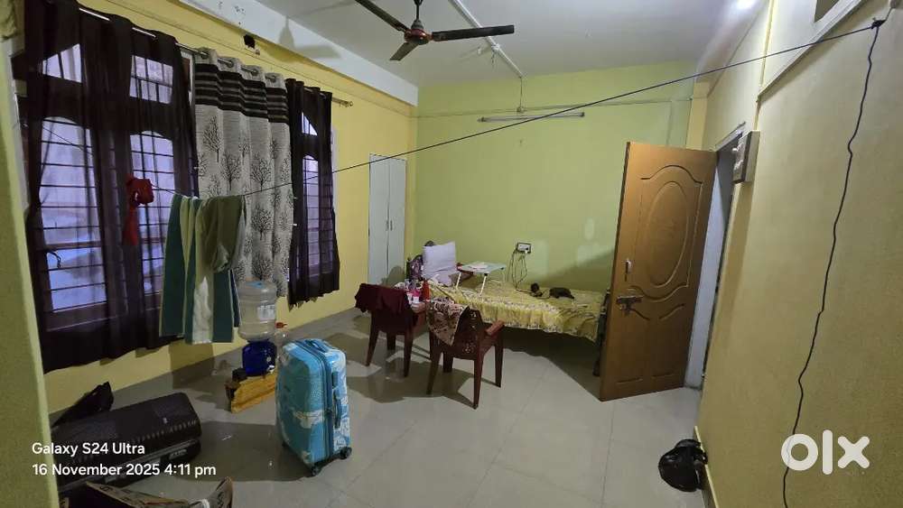 4bhk. For students.  Office.  PG