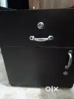 Bed side table