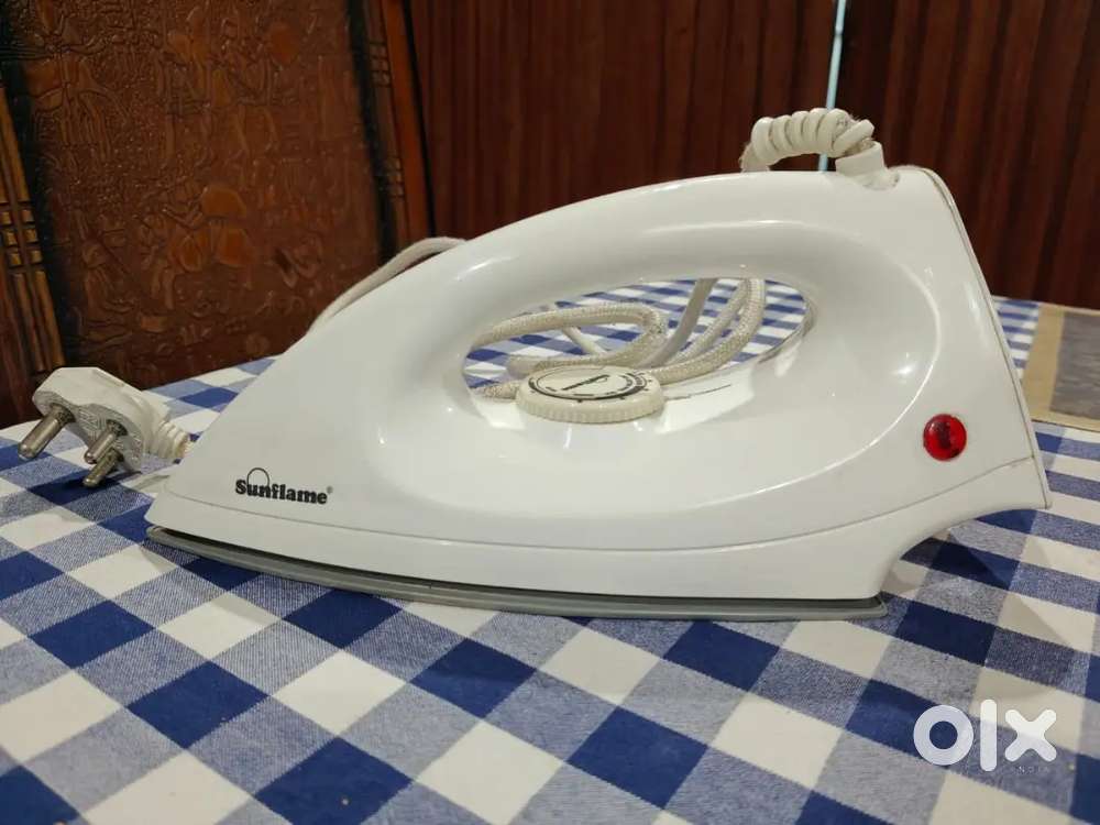Sunflame automatic iron press 2-3 months old in excellent condition