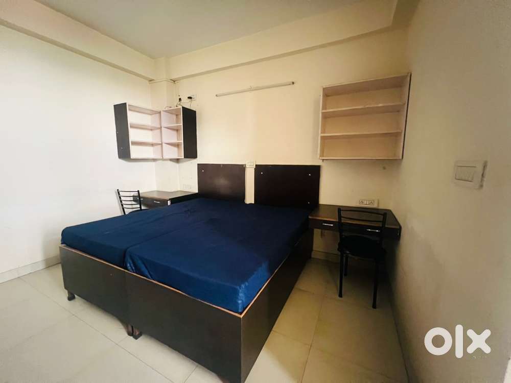 38 rooms hostel for rent near UPES bidholi