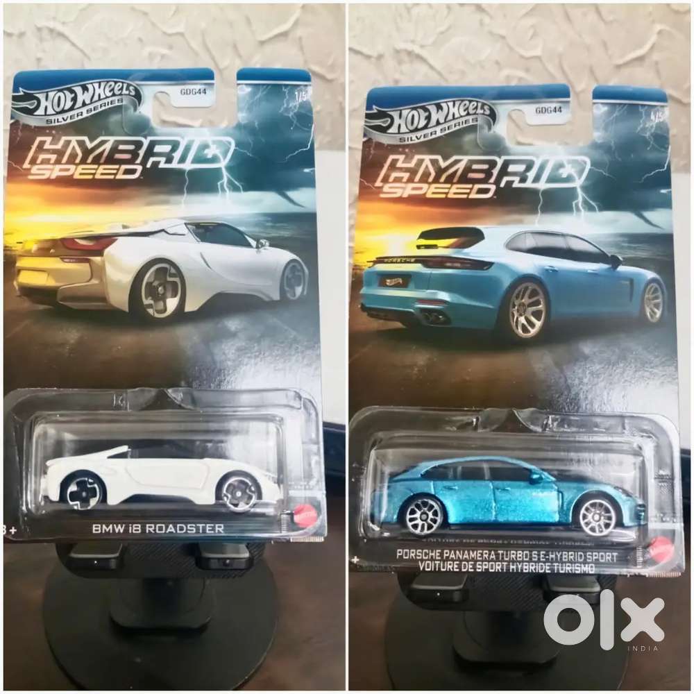 Hotwheels silver series set of 2