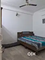 RENTAL 2BHK FLAT AVILABLE FOR RENT IN LAXMI NAGAR