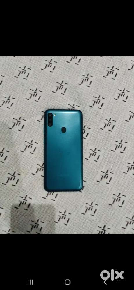 Samsung galaxy m11 4 64 ma h phone