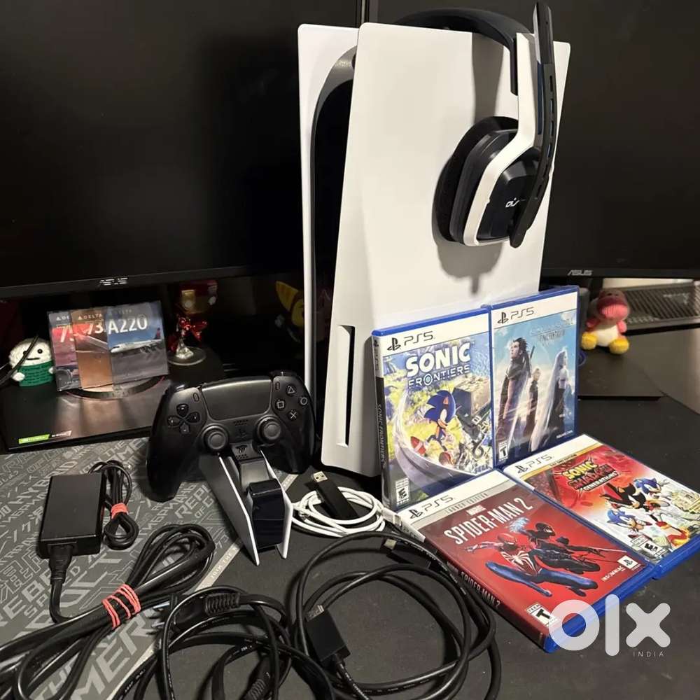 PlayStation 5 Bundle! Dualsense Controller with dock ASTRO A20 Headset