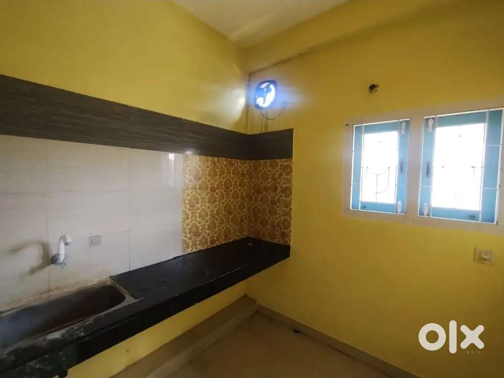 Fully tilled floor with vastu