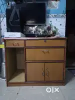 कॅम्पुटर टेबल computer table