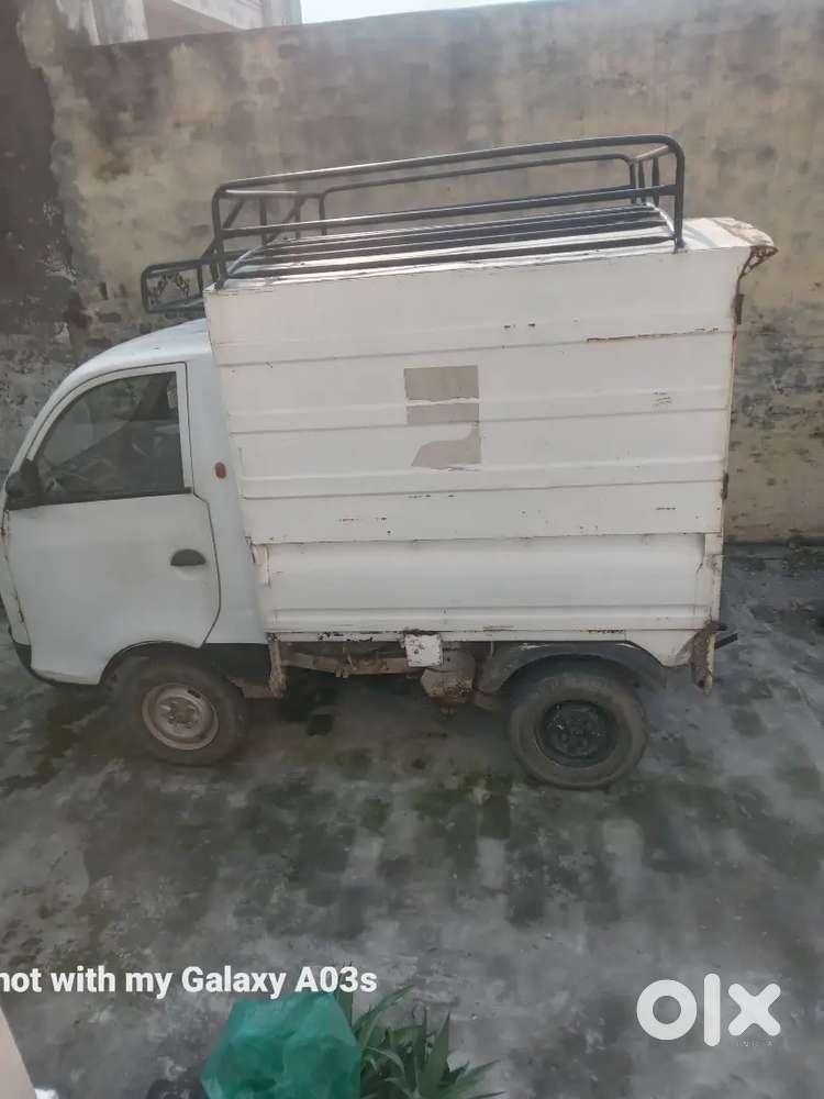 Tata zip band boady courier or transport work provide the rent basic