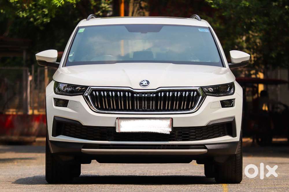 Skoda Kodiaq 2.0 Sportline TSI DSG, 2023, Petrol