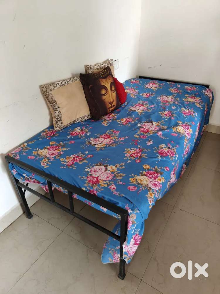 Brand New foldable Bed with or without mattress