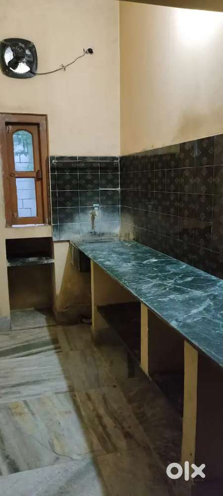 Room rent available