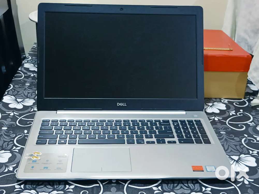 Dell laptop inspiron 15 5000 series 15.6 full HD display
