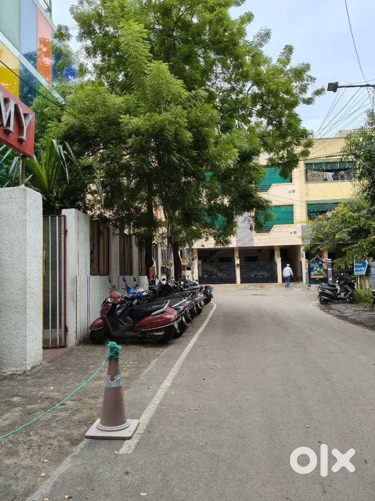 2070 SQFT LAND LAKSHMI NAGAR APPROVED PLOT FOR SALE