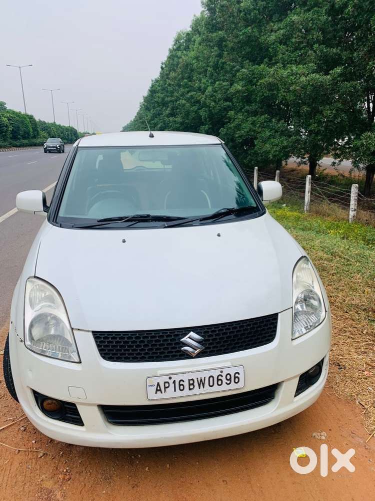 Maruti Suzuki Swift 2011 Diesel 83242 Km Driven