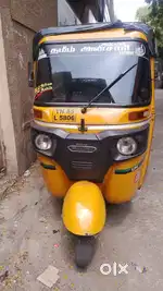 Bajaj auto maxi ma z