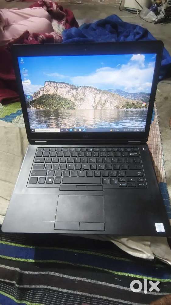 Dell i5 6th gen 8gb ram 256gb ssd with charger only