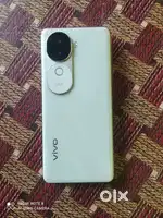 Vivo v40e 12 manth ago