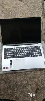 Lenovo  MP2GLMQM AMD Ryzen 3 7320U with Radion Graphics 8gb 512gb SSD