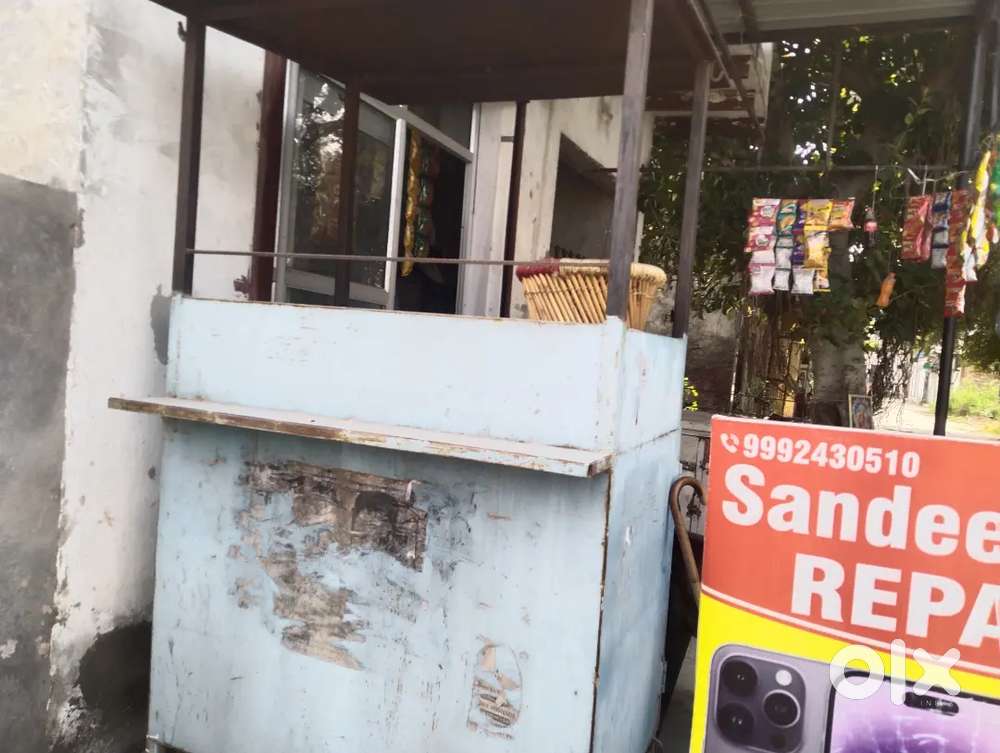 Lohe ka counter hai bahut acchi quality Hai quality mein Koi Kami nahi