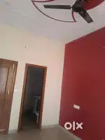One independent room with attached washroom.