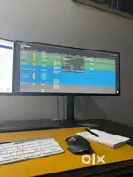 Ultrawide LG monitor-34WN780