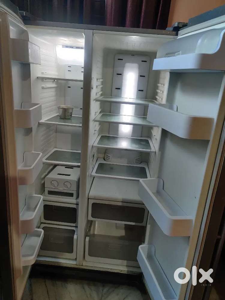 Double door Fridge Side by Side