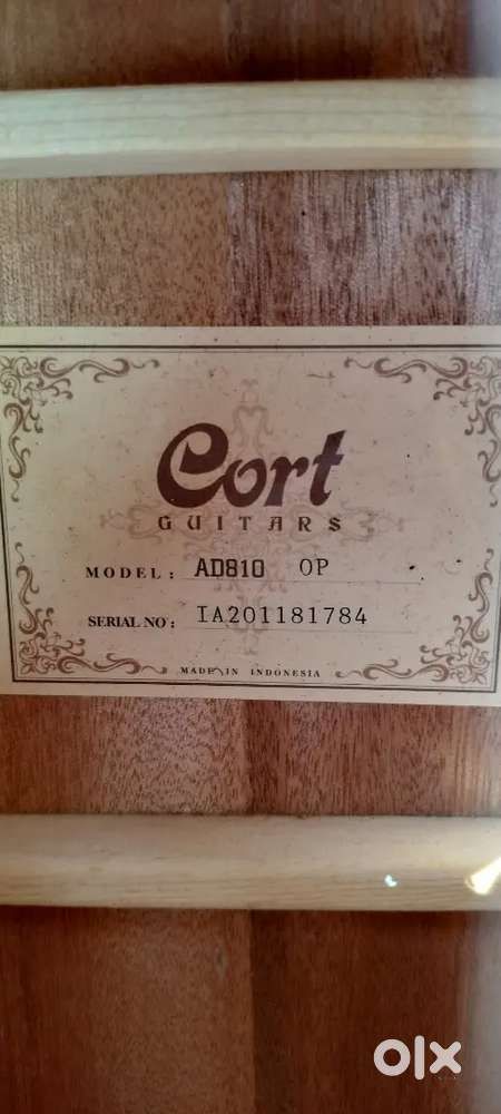 Used Cort AD810 OP acoustic guitar in good condition.